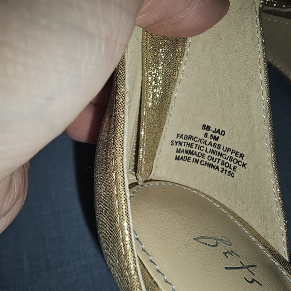 Betsey Johnson Gold Studded Heels - Picture 4 of 5